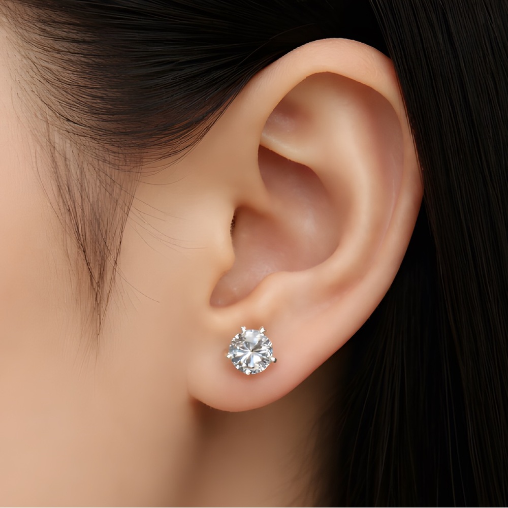 *NEW* 1 Carat 925 Silver Moissanite Stud Earrings